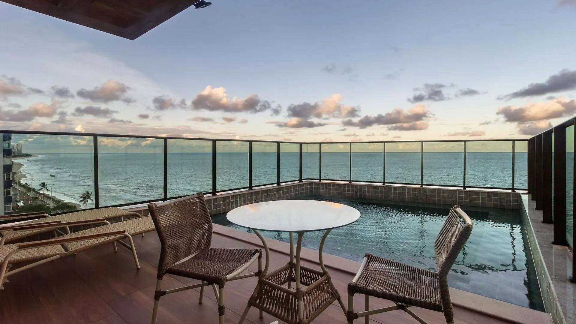Iaa'S - Apartamentos Beira-Mar Em Pernambuco Recife